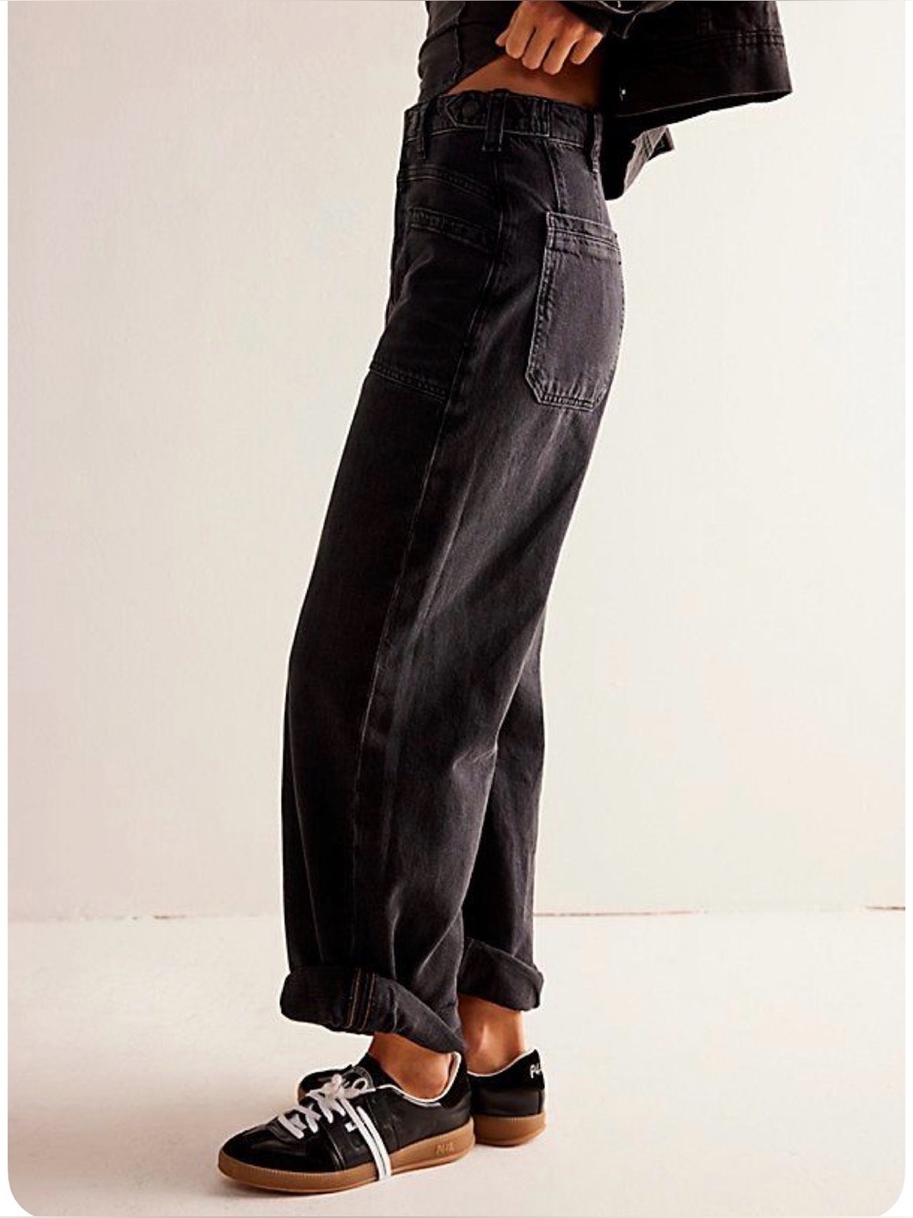 Free People black wash Palmer loose fit jeans NWT size 29